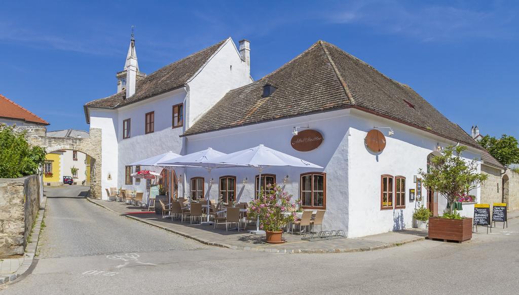 Unser Rosa Haus Fuer Sie Rust Rum bild